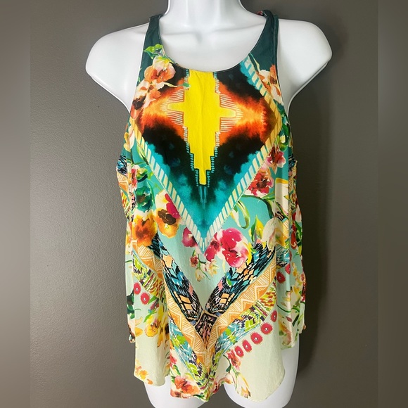 Vibrant Tank, Open in Back - Picture 2 of 4